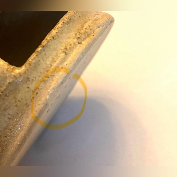 Vintage handmade pottery piece with bird - Picture 5 of 5